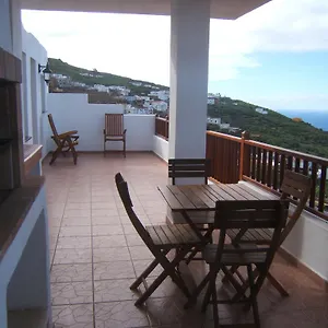 https://holiday-home-dona-lola.in-canary-islands.com